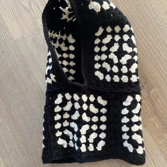 Ganni inspired Knit Balaclava / Crochet Balaclava - Granny Square - Picture 2 of 5